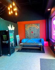 Axeclusive the Vr lounge