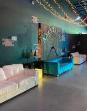 Axeclusive the Vr lounge