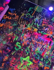 Axeclusive the Vr lounge